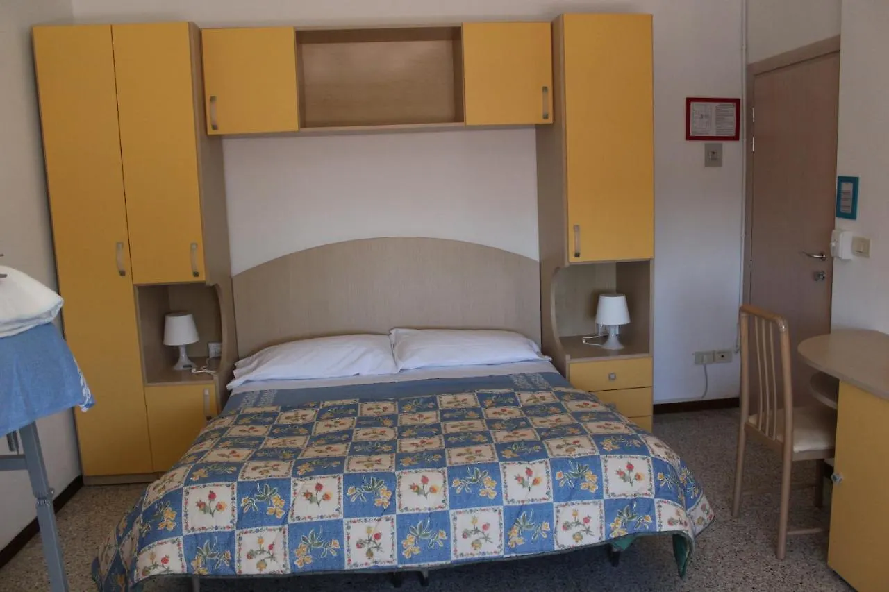 Pensione Fiorella Rimini