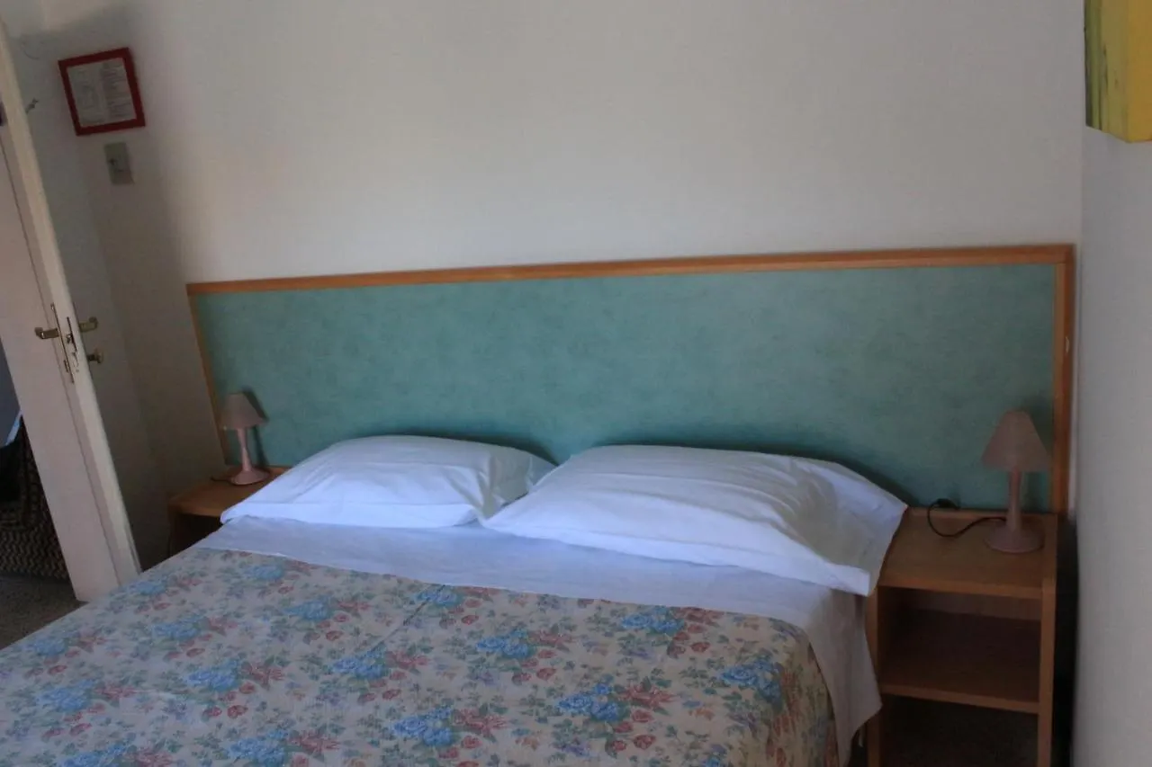 Hotel Pensione Fiorella Rimini