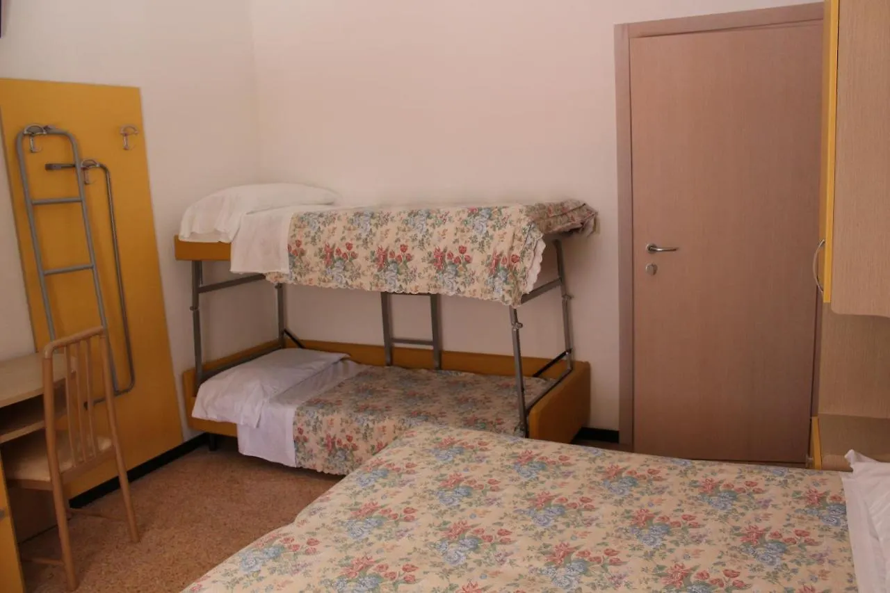 Pensione Fiorella Rimini 0*,  Italië