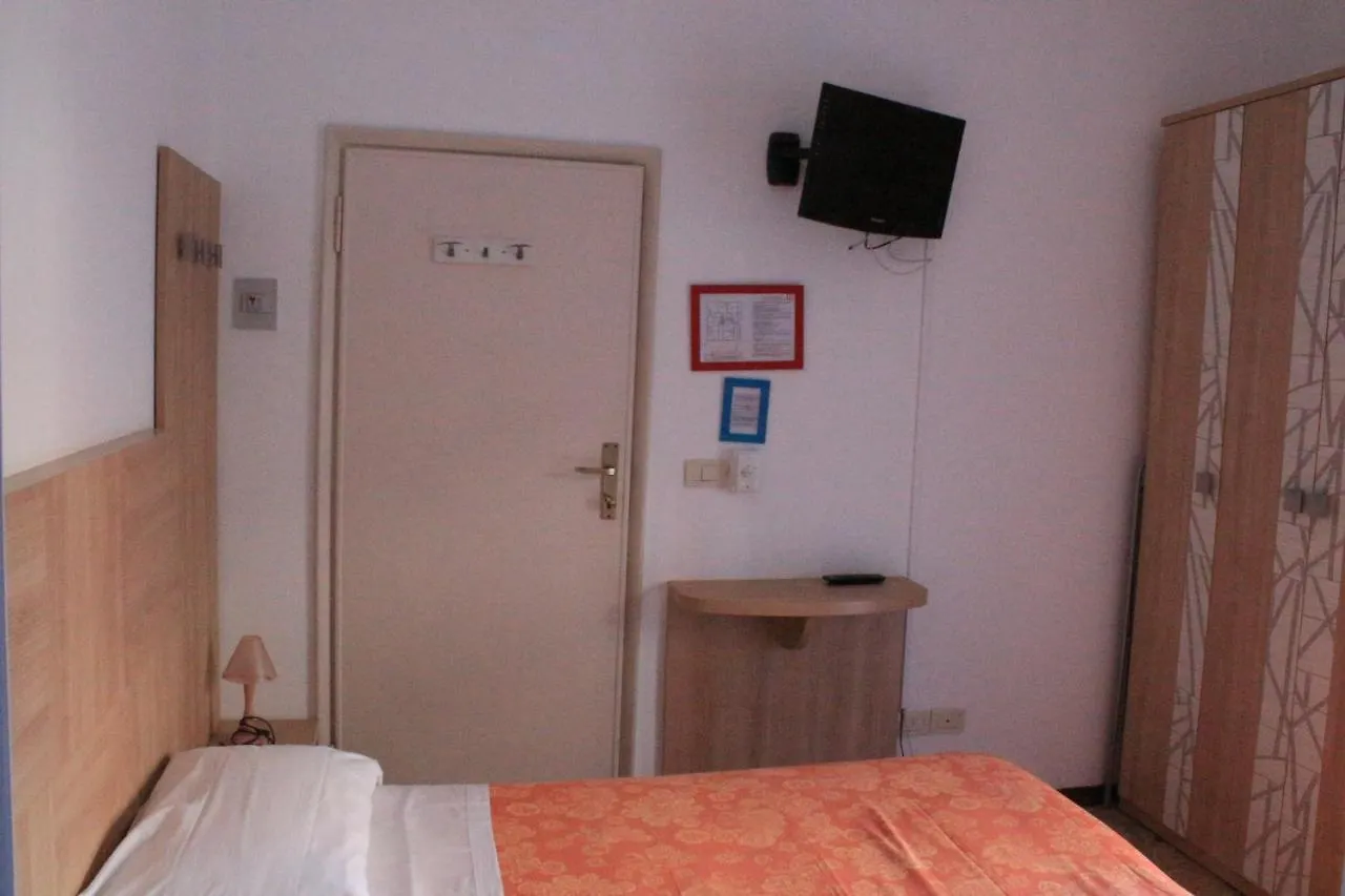 Hotel Pensione Fiorella Rimini Italy